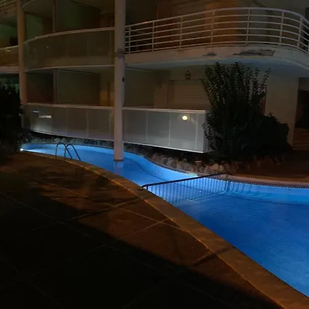 Cap Apolo