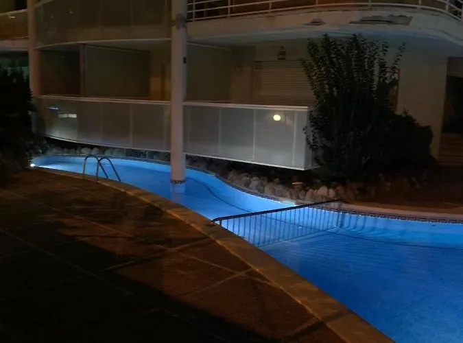 Cap Apolo
